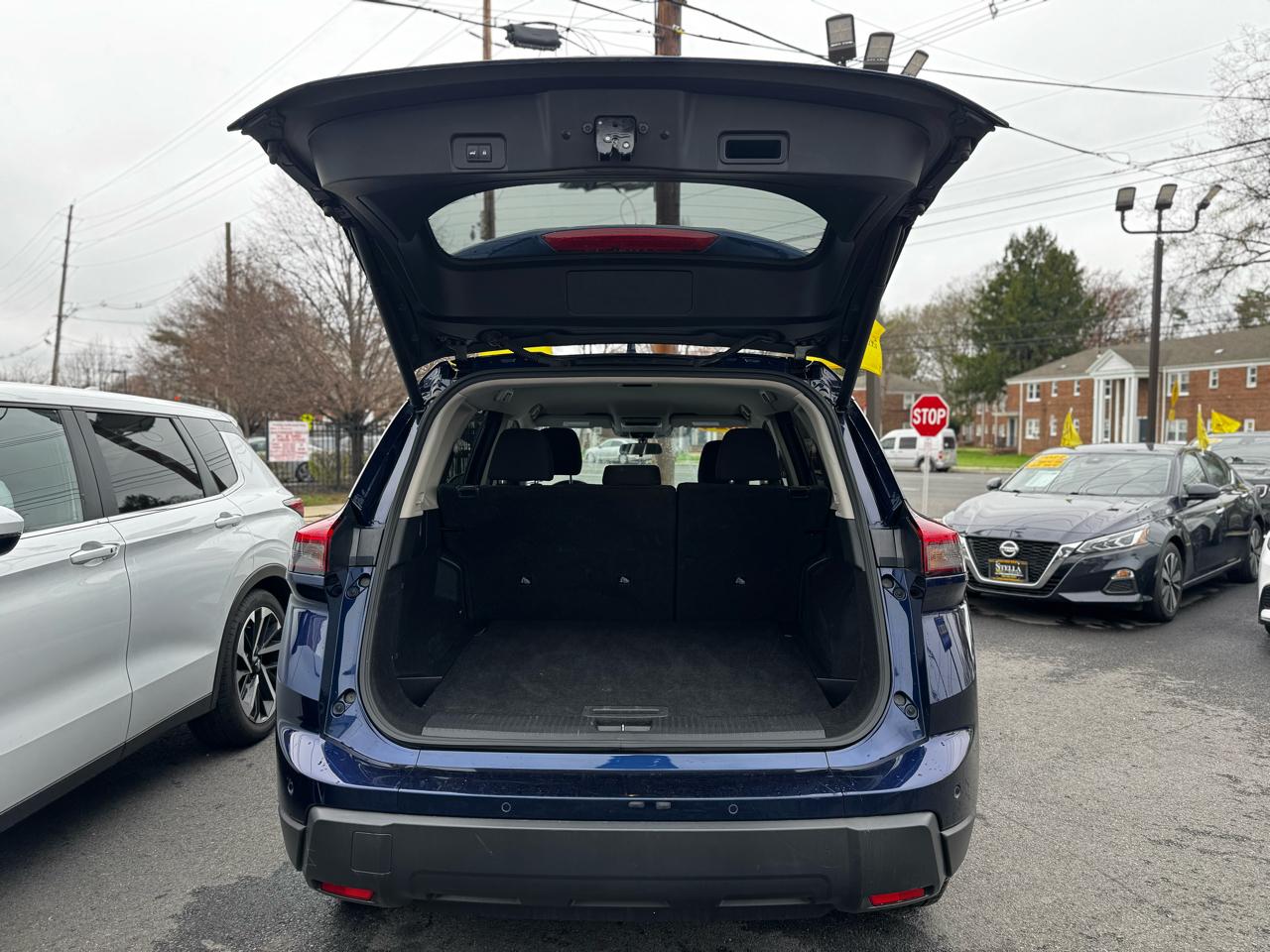 Nissan Rogue SV 2024