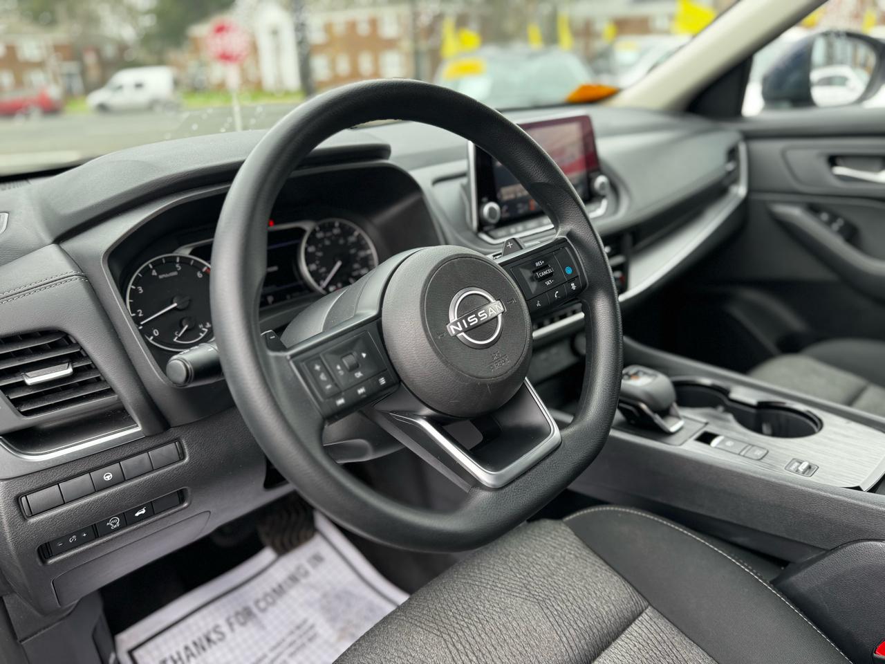 Nissan Rogue SV 2024