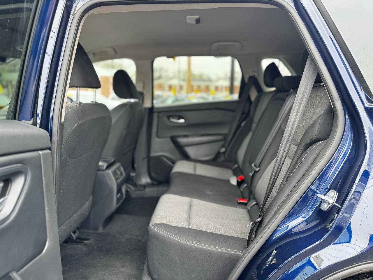 Nissan Rogue SV 2024