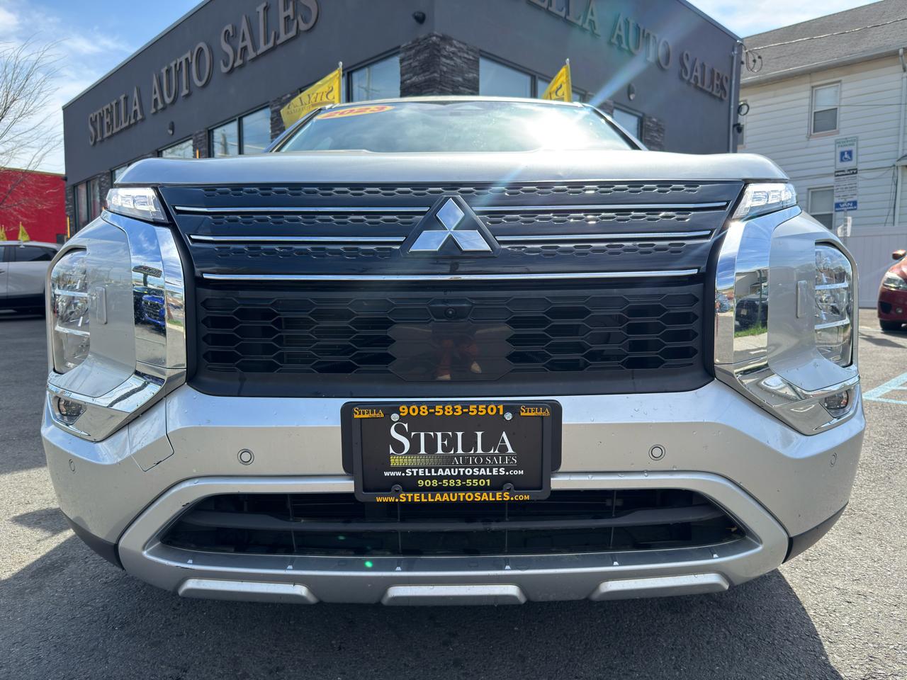 Mitsubishi Outlander SE 4WD 2023