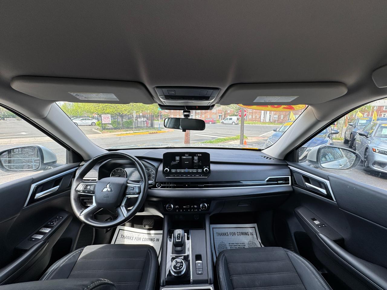 Mitsubishi Outlander SE 4WD 2023