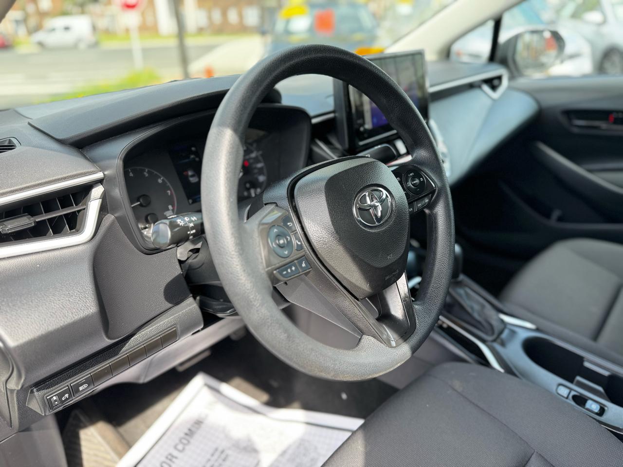 Toyota Corolla LE 2023