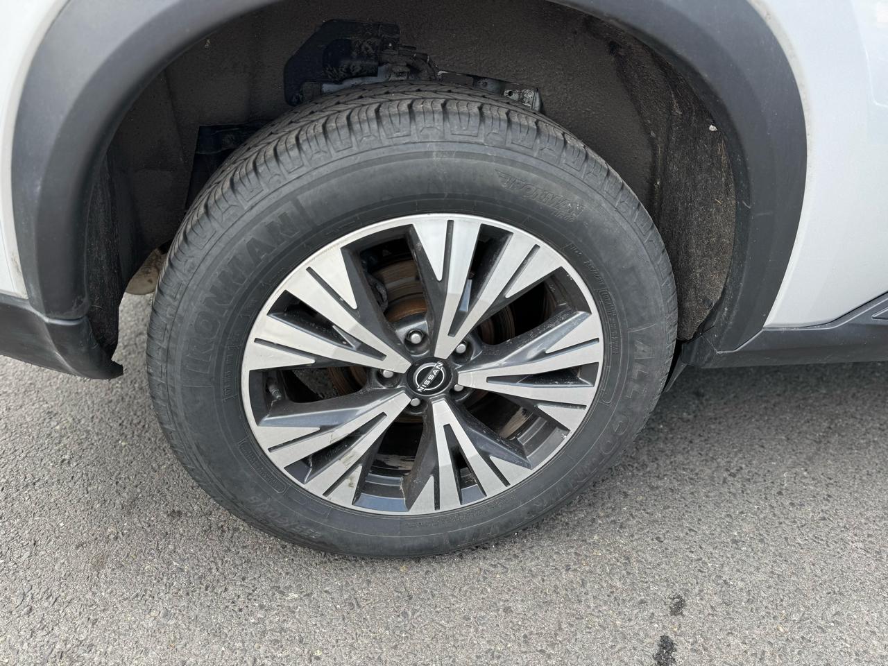 Nissan Rogue SV 2023