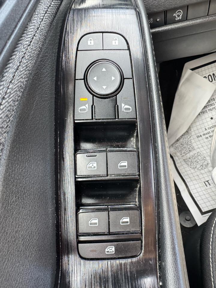 Nissan Rogue SV 2023