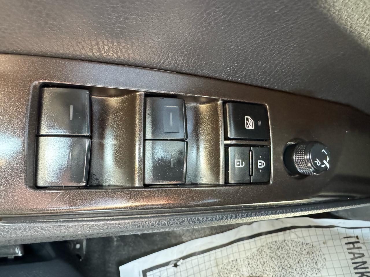 Toyota Camry SE 2024