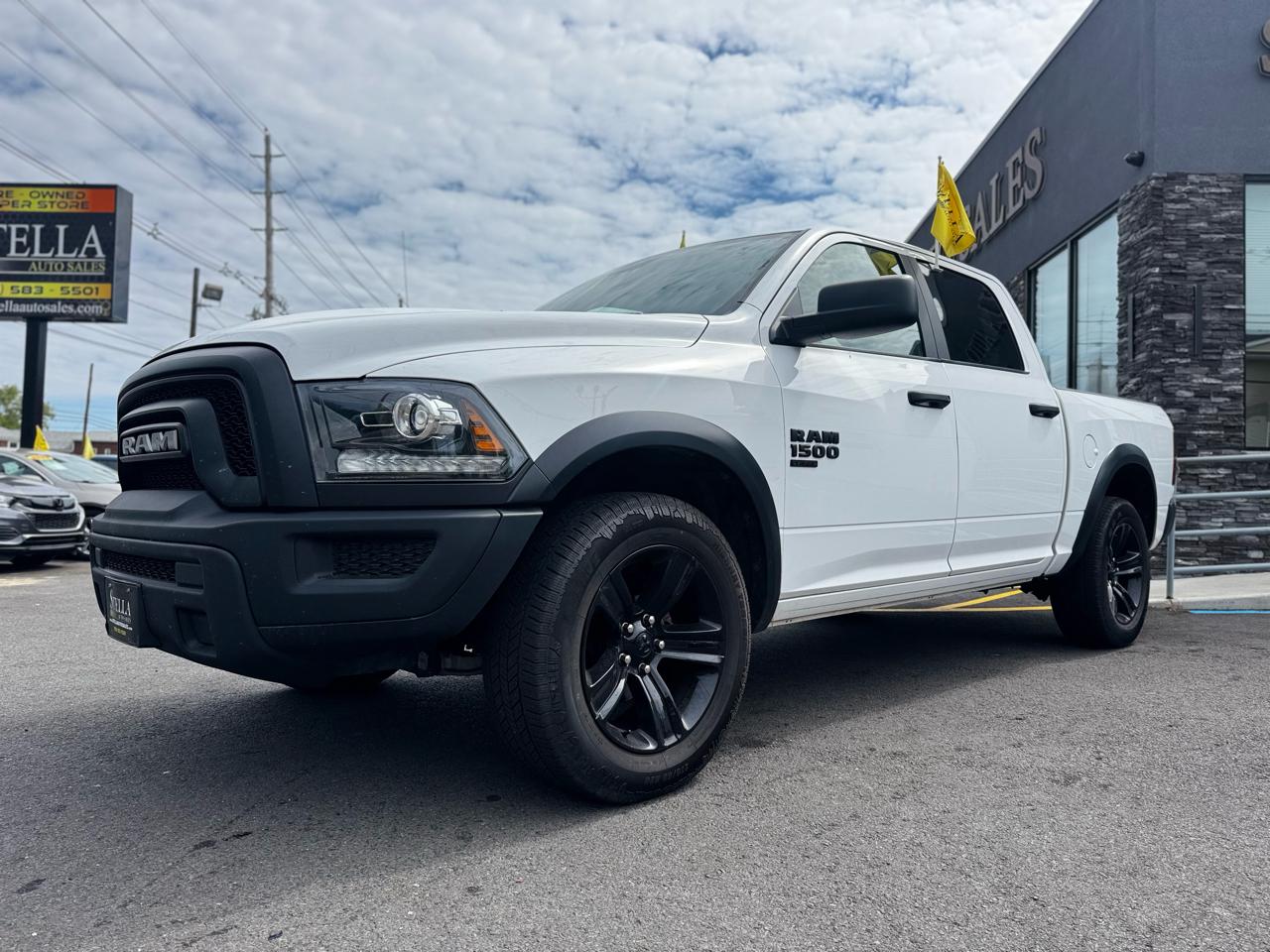RAM 1500 Classic Tradesman Crew Cab SWB 4WD 2024