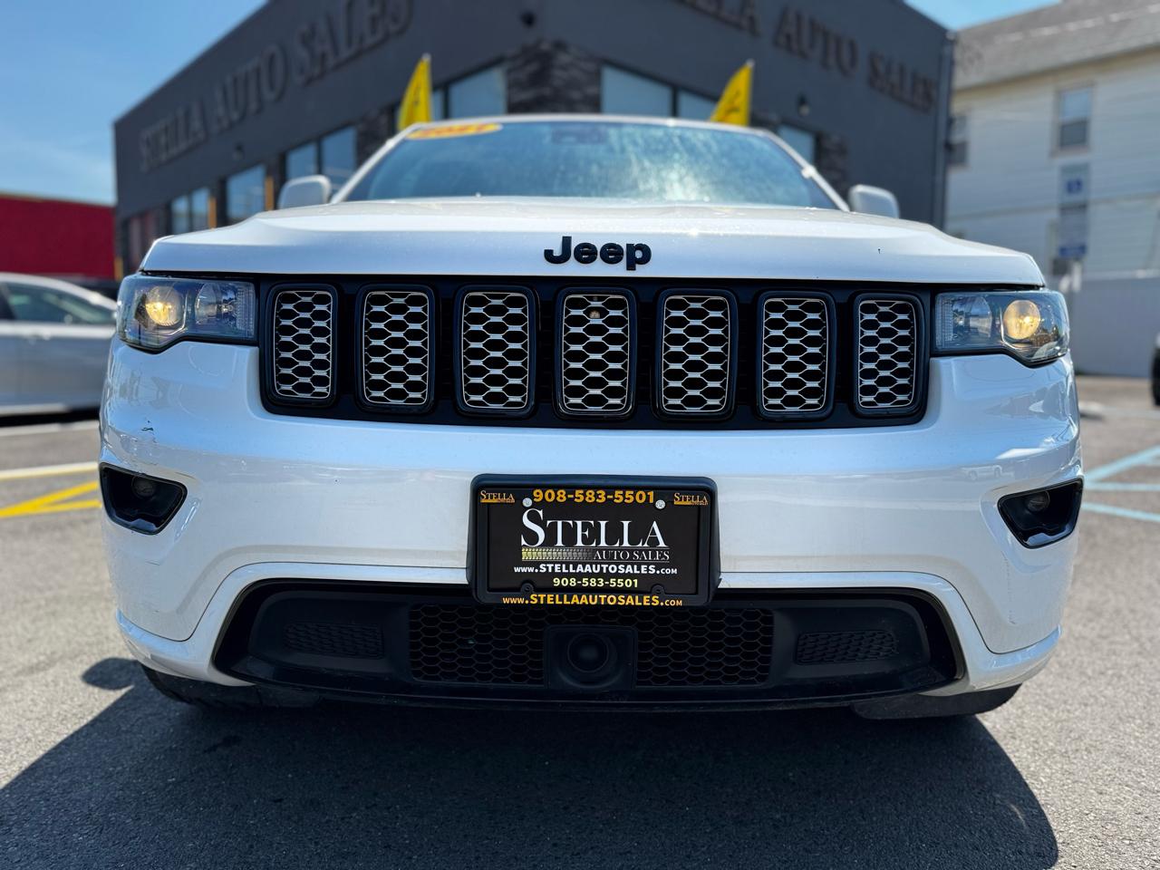 Jeep Grand Cherokee Laredo E 4WD 2021