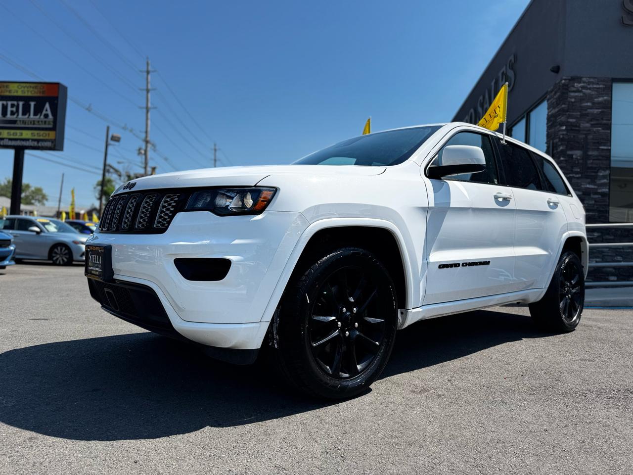 Jeep Grand Cherokee Laredo E 4WD 2021