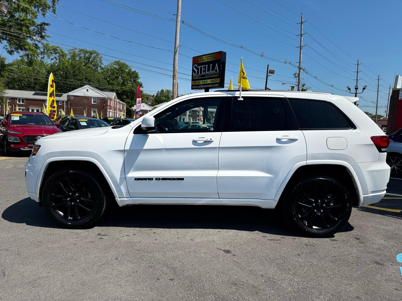 Jeep Grand Cherokee Laredo E 4WD 2021