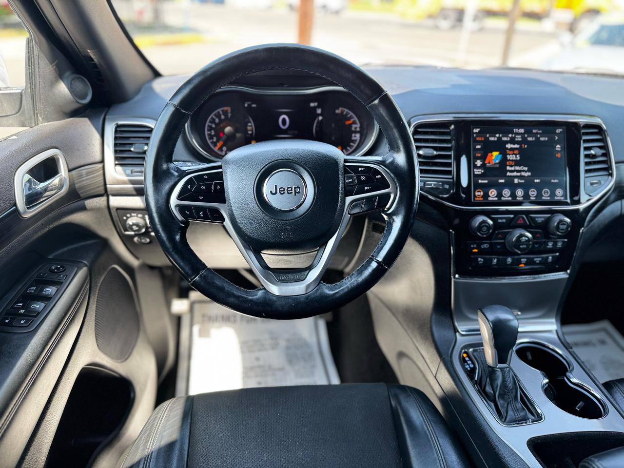 Jeep Grand Cherokee Laredo E 4WD 2021