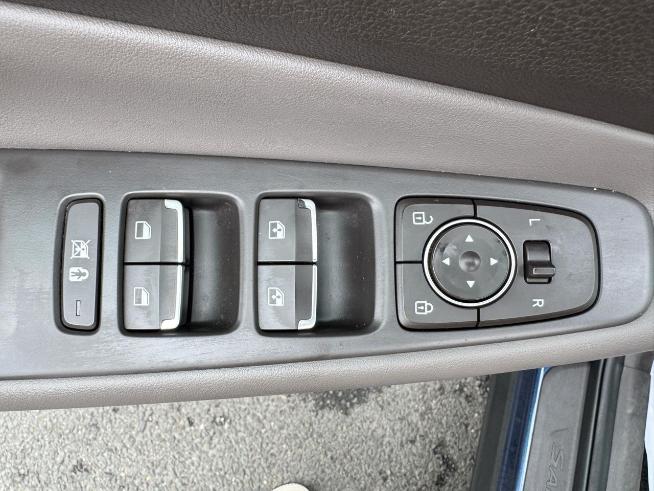 Hyundai Santa Fe SEL 2.0T AWD w/Convenience and Premium Packages 2020