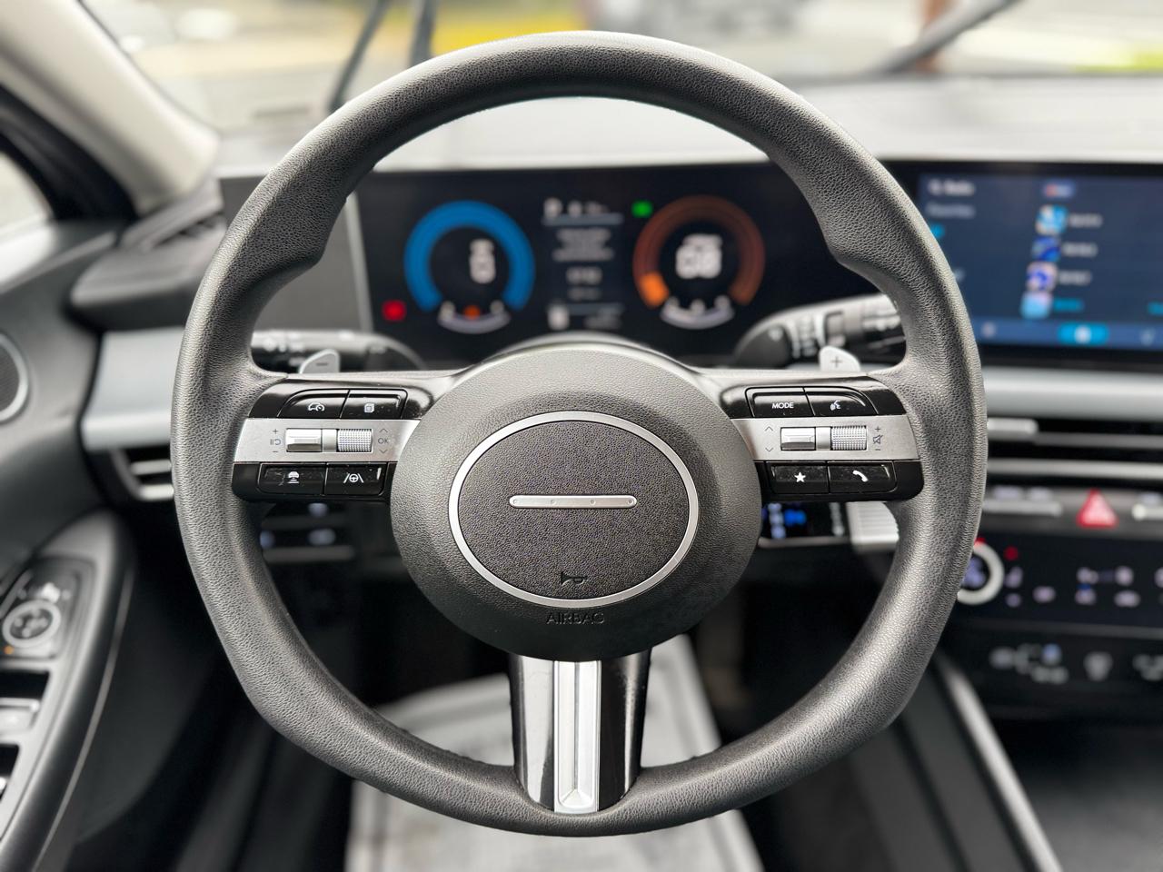 Hyundai Sonata SEL 2024