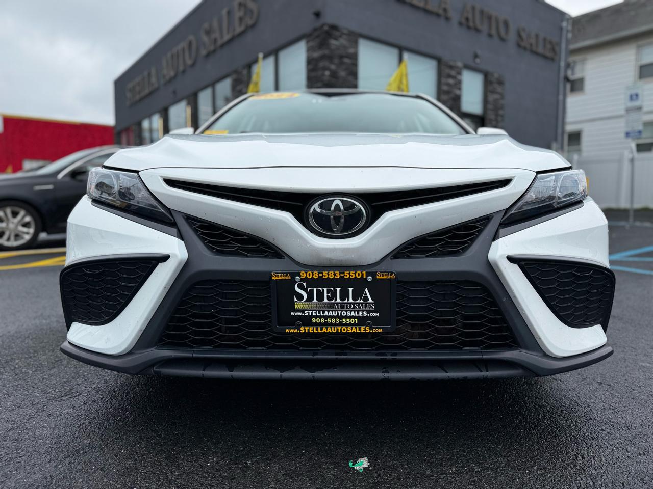 Toyota Camry SE Nightshade Edition 2024