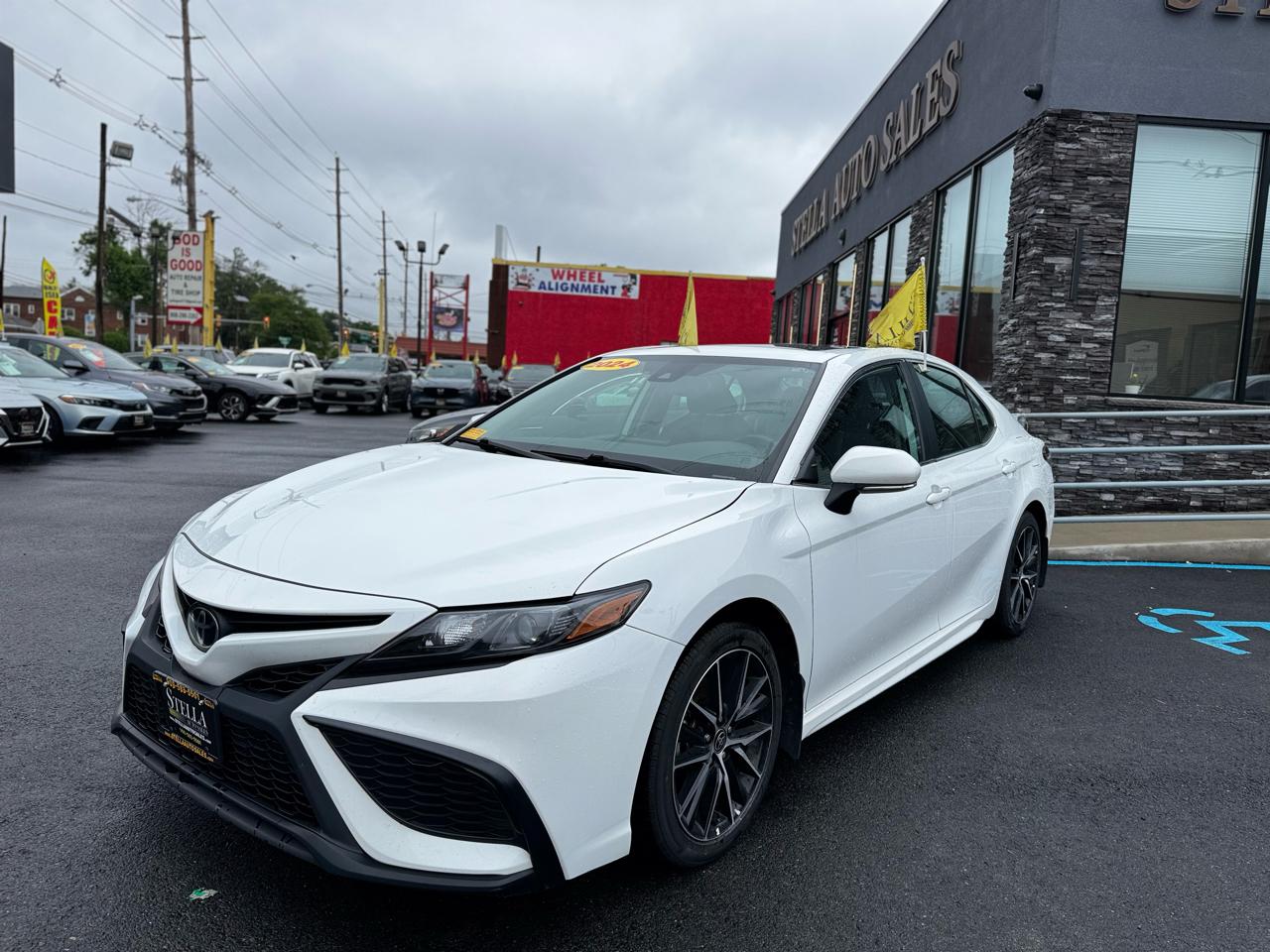 Toyota Camry SE Nightshade Edition 2024