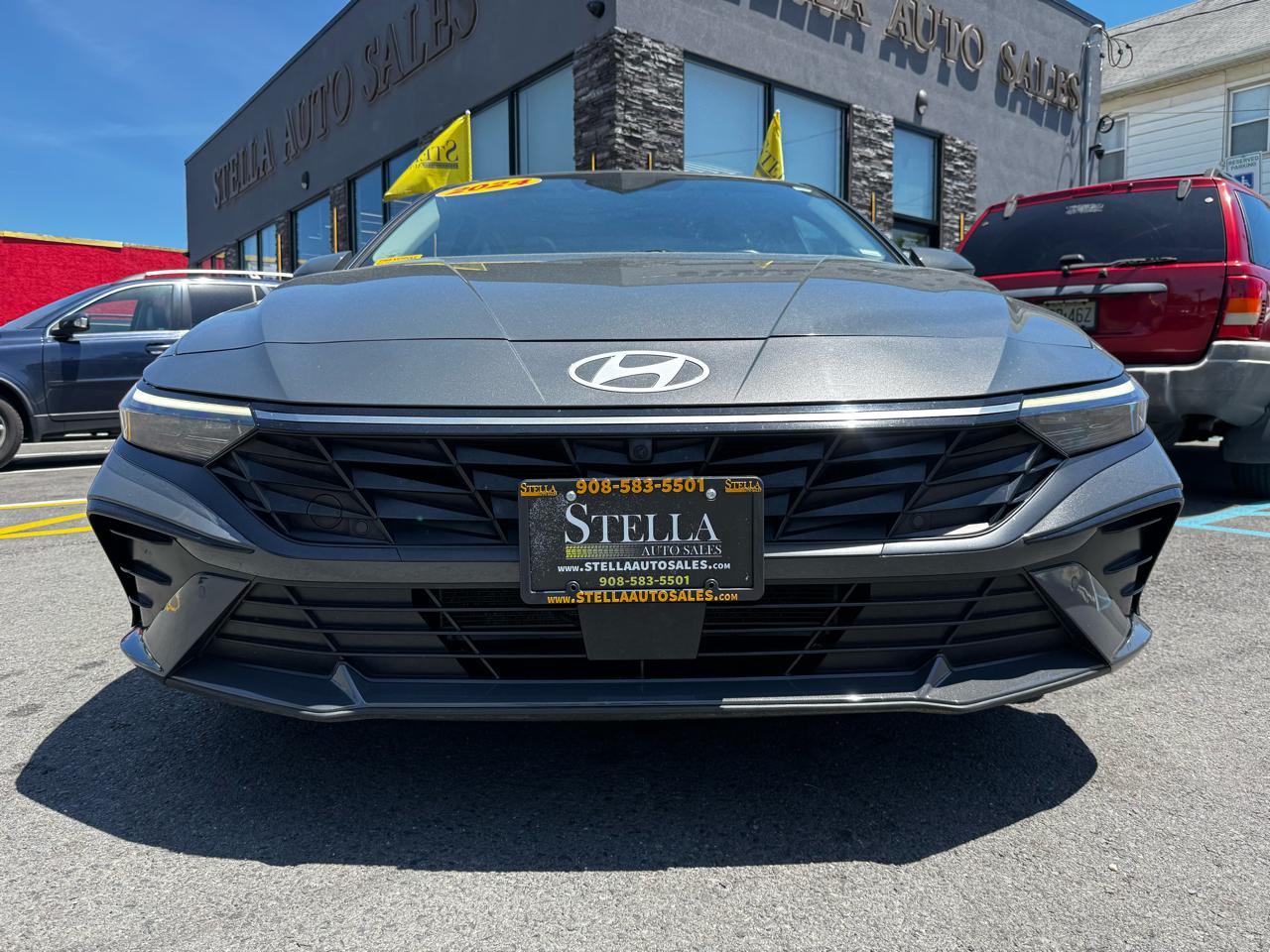 Hyundai Elantra Limited 2024