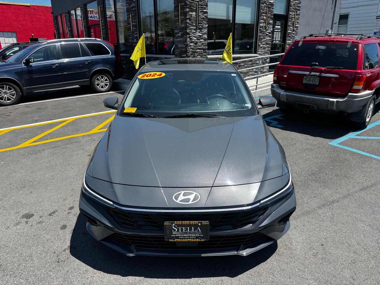 Hyundai Elantra Limited 2024