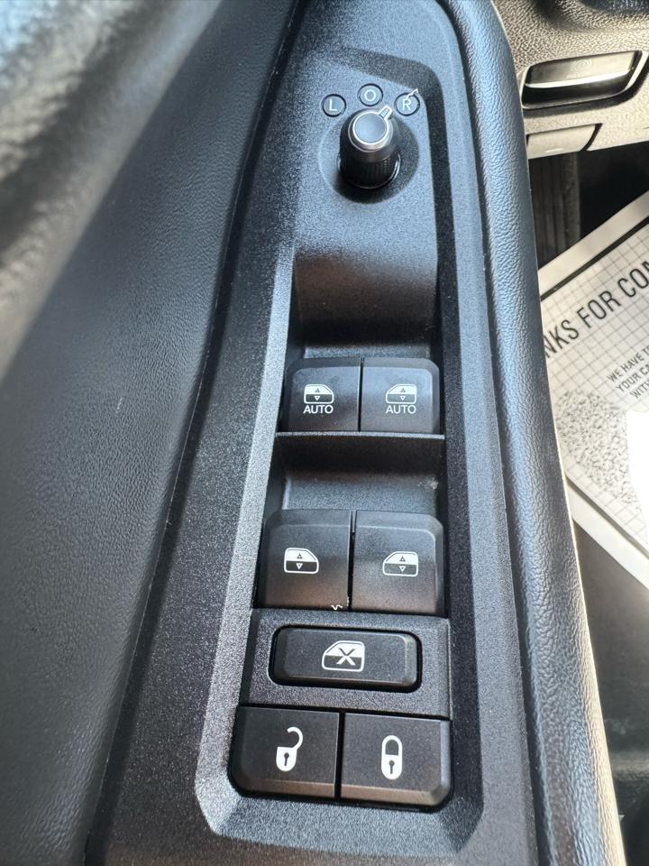 Jeep Grand Cherokee Laredo 4WD 2022