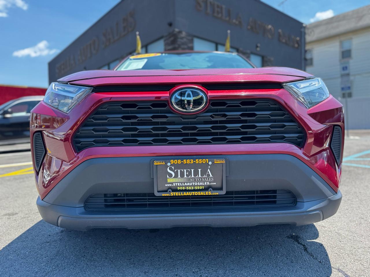 Toyota RAV4 XLE 2023