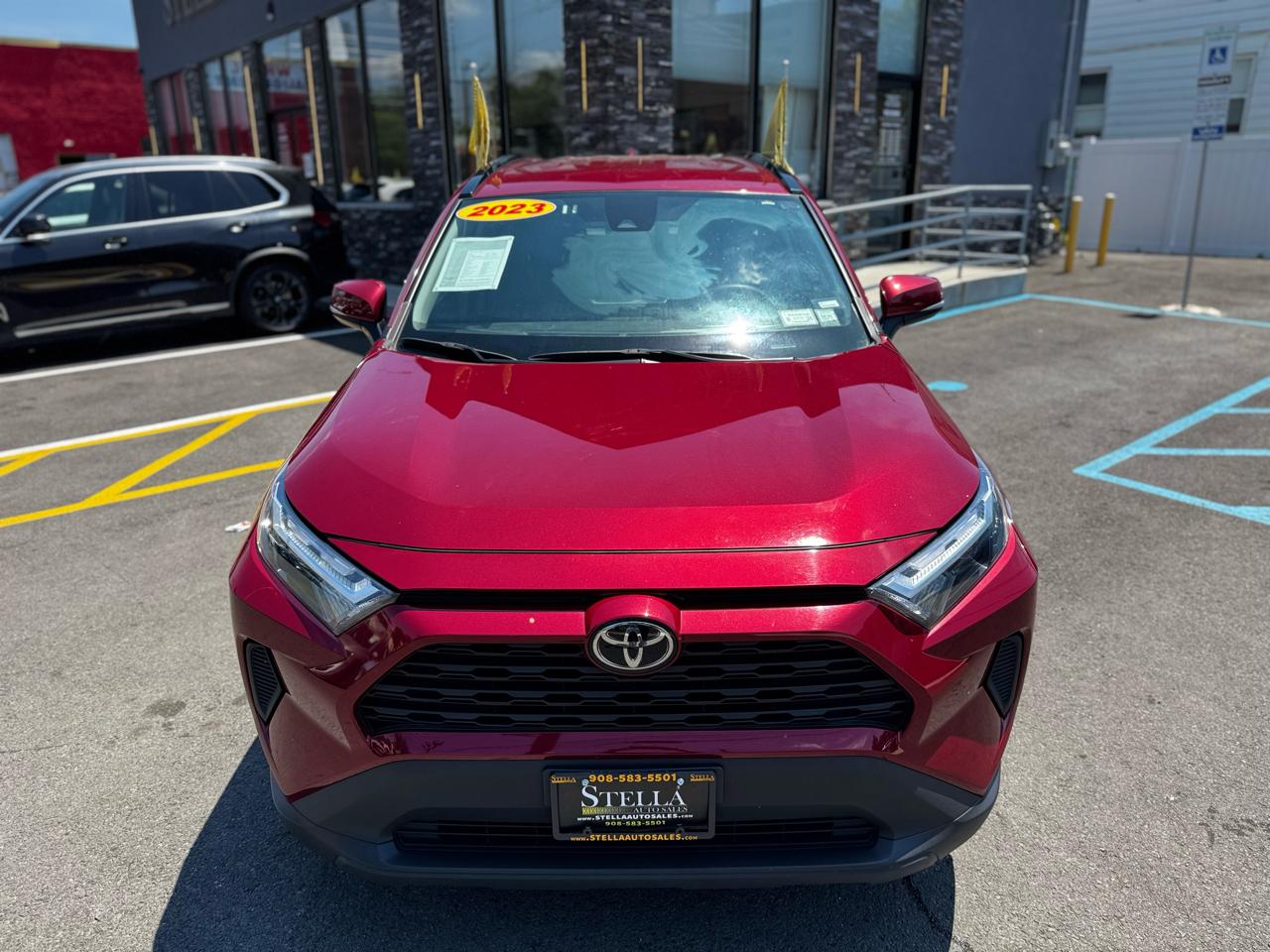 Toyota RAV4 XLE 2023