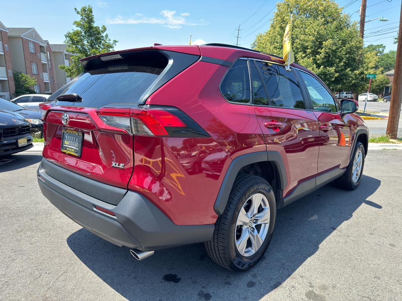 Toyota RAV4 XLE 2023