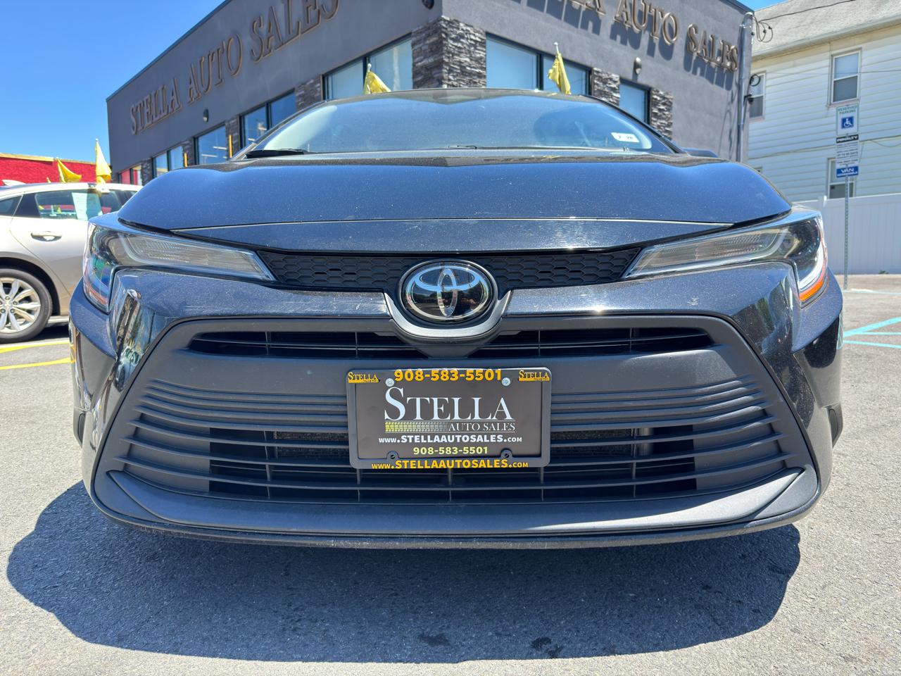 Toyota Corolla LE 2023