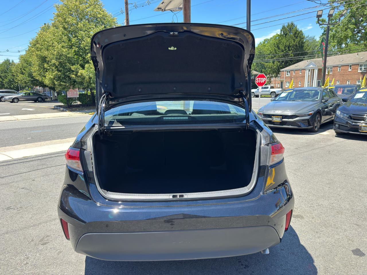 Toyota Corolla LE 2023