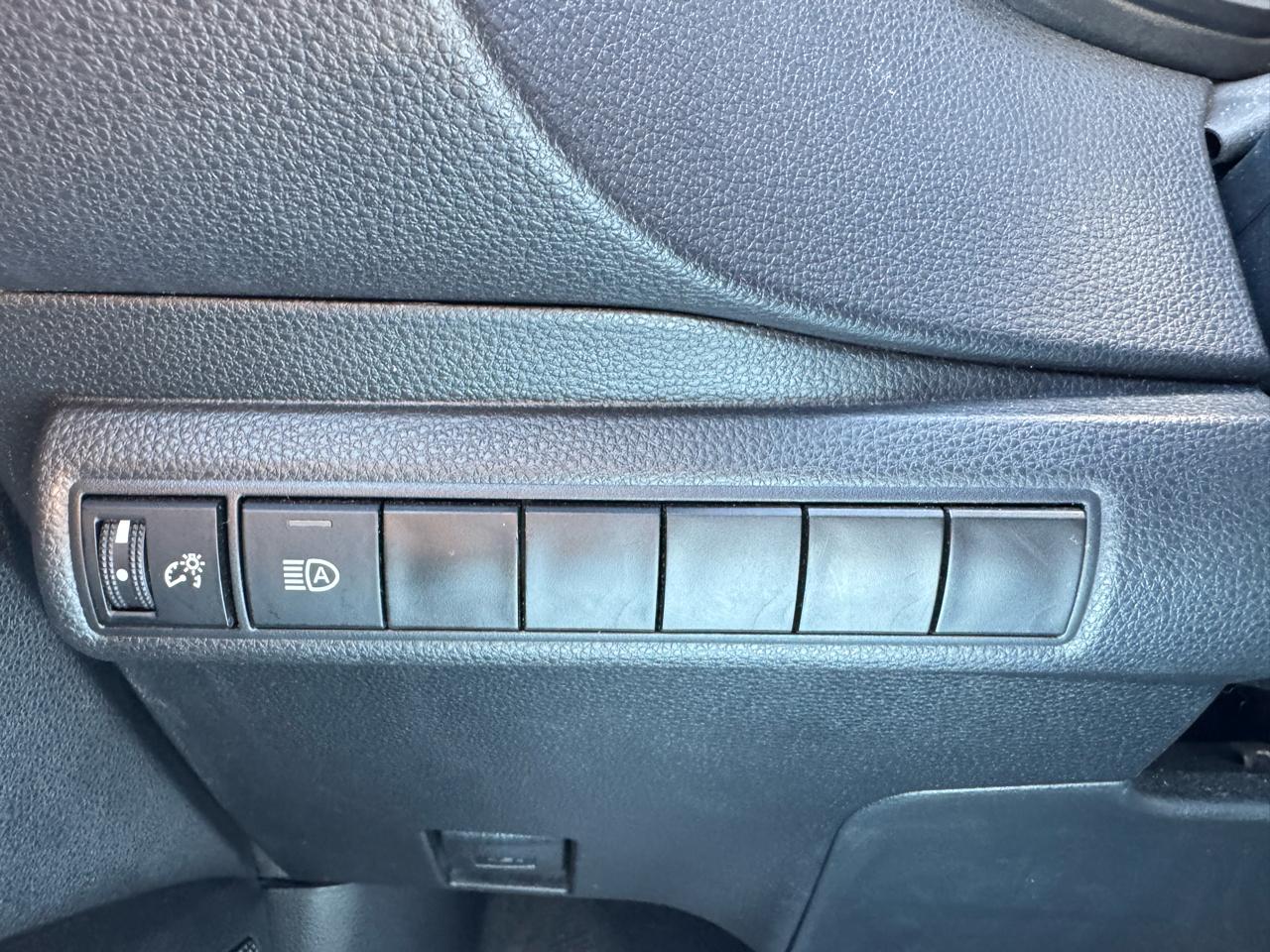Toyota Corolla LE 2023