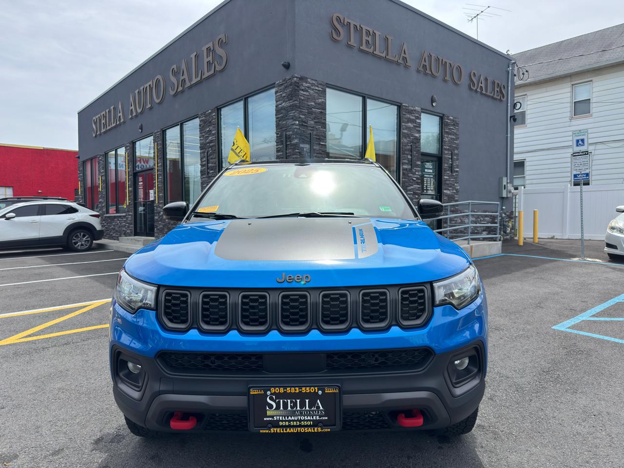 2025 Jeep Compass Trailhawk