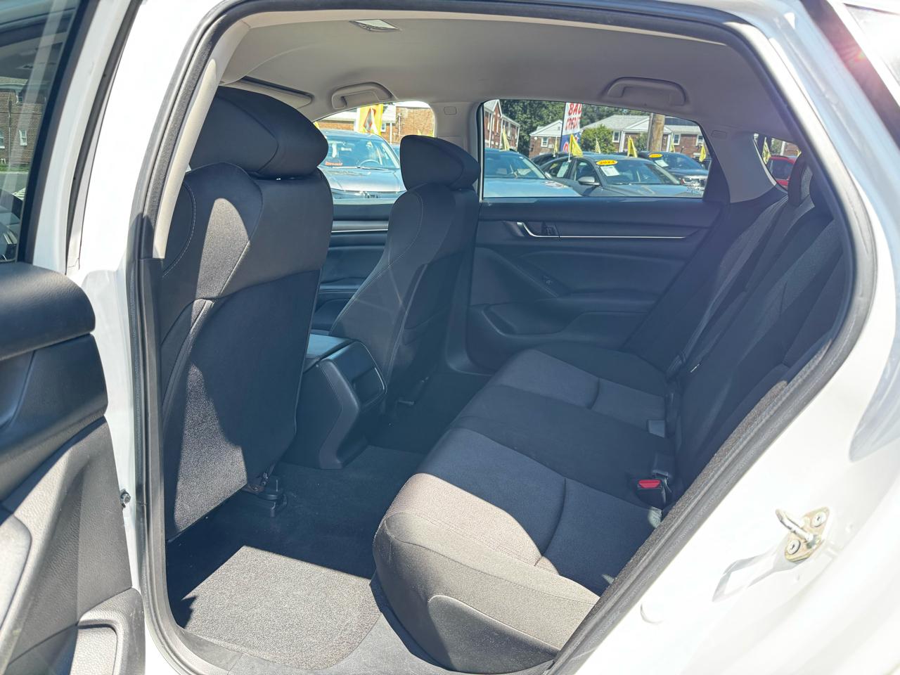 Honda Accord LX CVT 2019
