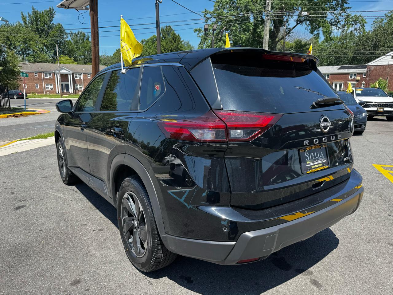 Nissan Rogue SV AWD 2025