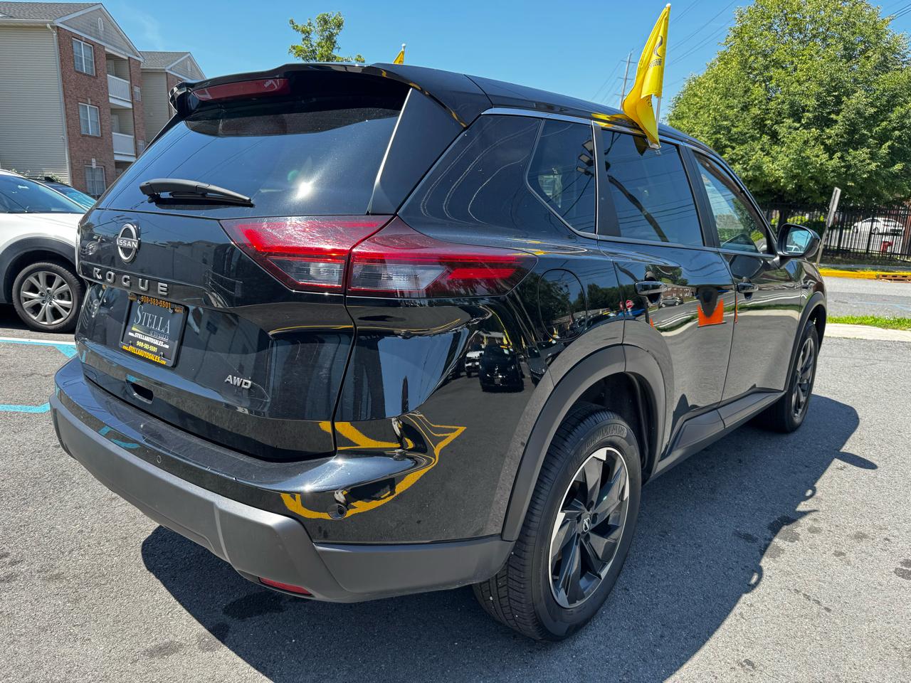Nissan Rogue SV AWD 2025