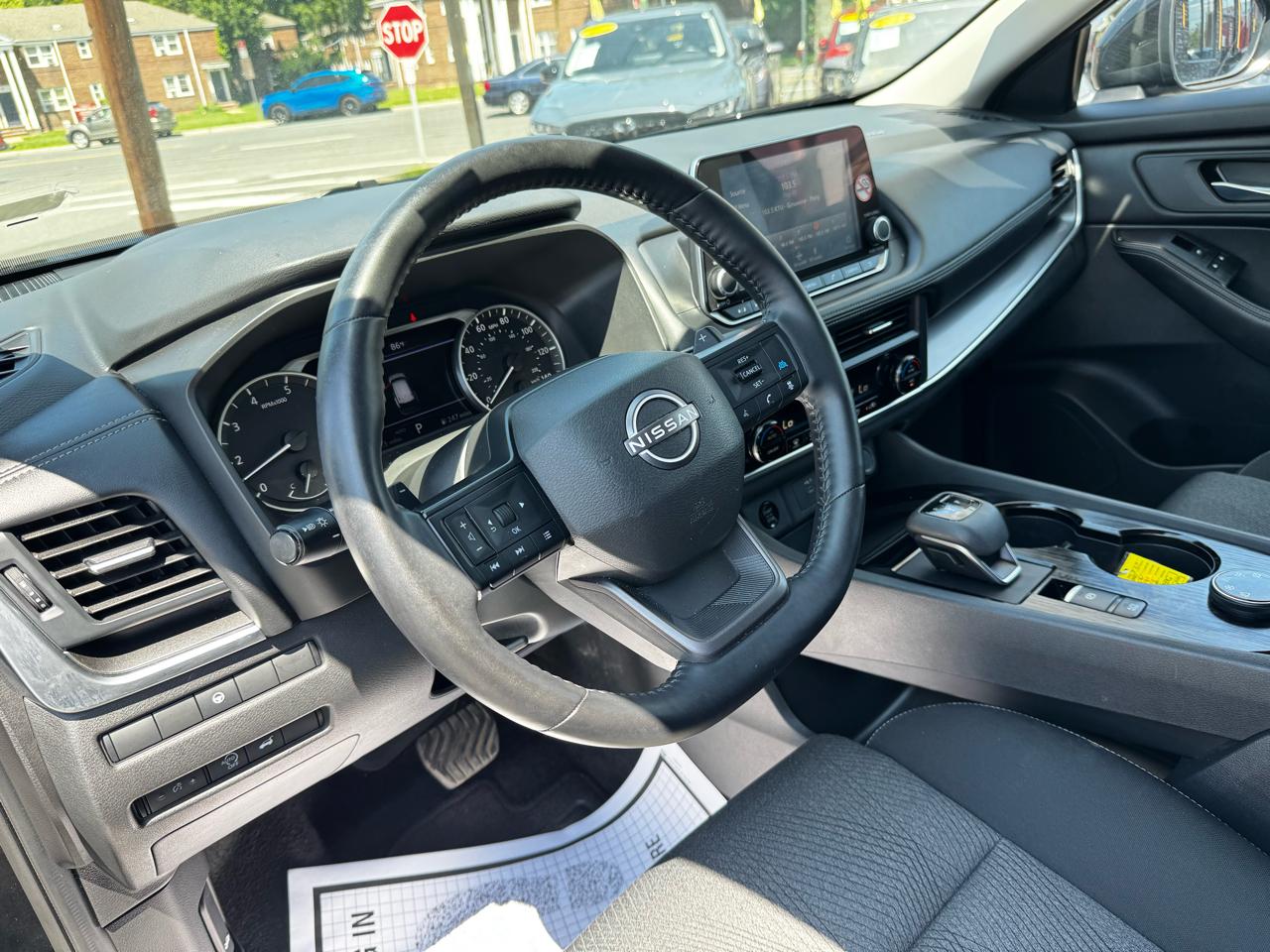 Nissan Rogue SV AWD 2025