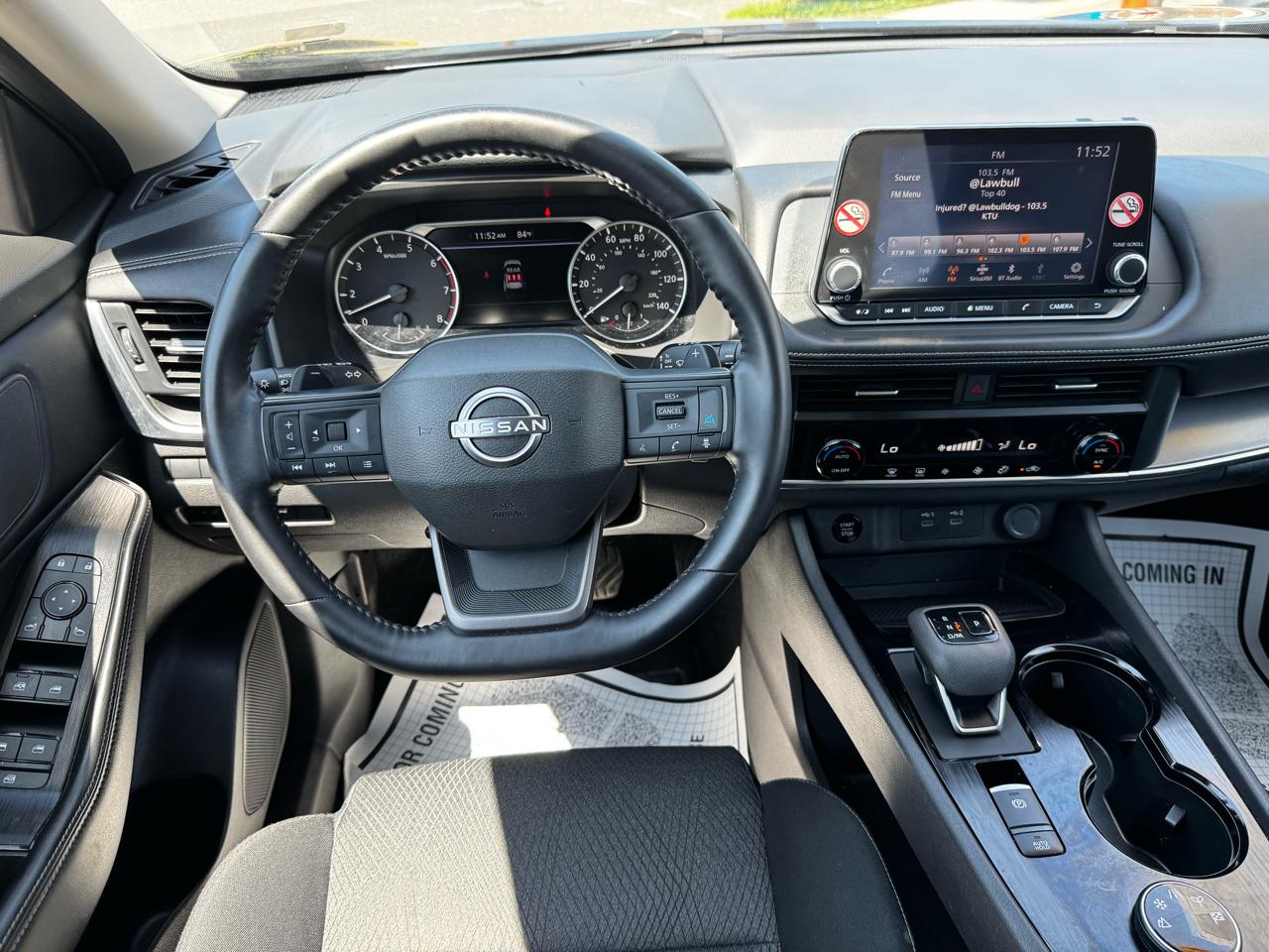 Nissan Rogue SV AWD 2025