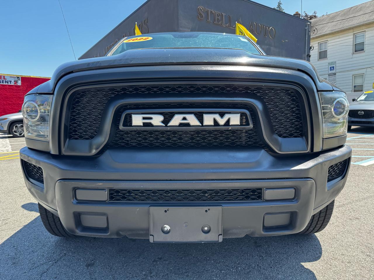 RAM 1500 Classic Warlock 4x4 Crew Cab 5'7" Box 2022