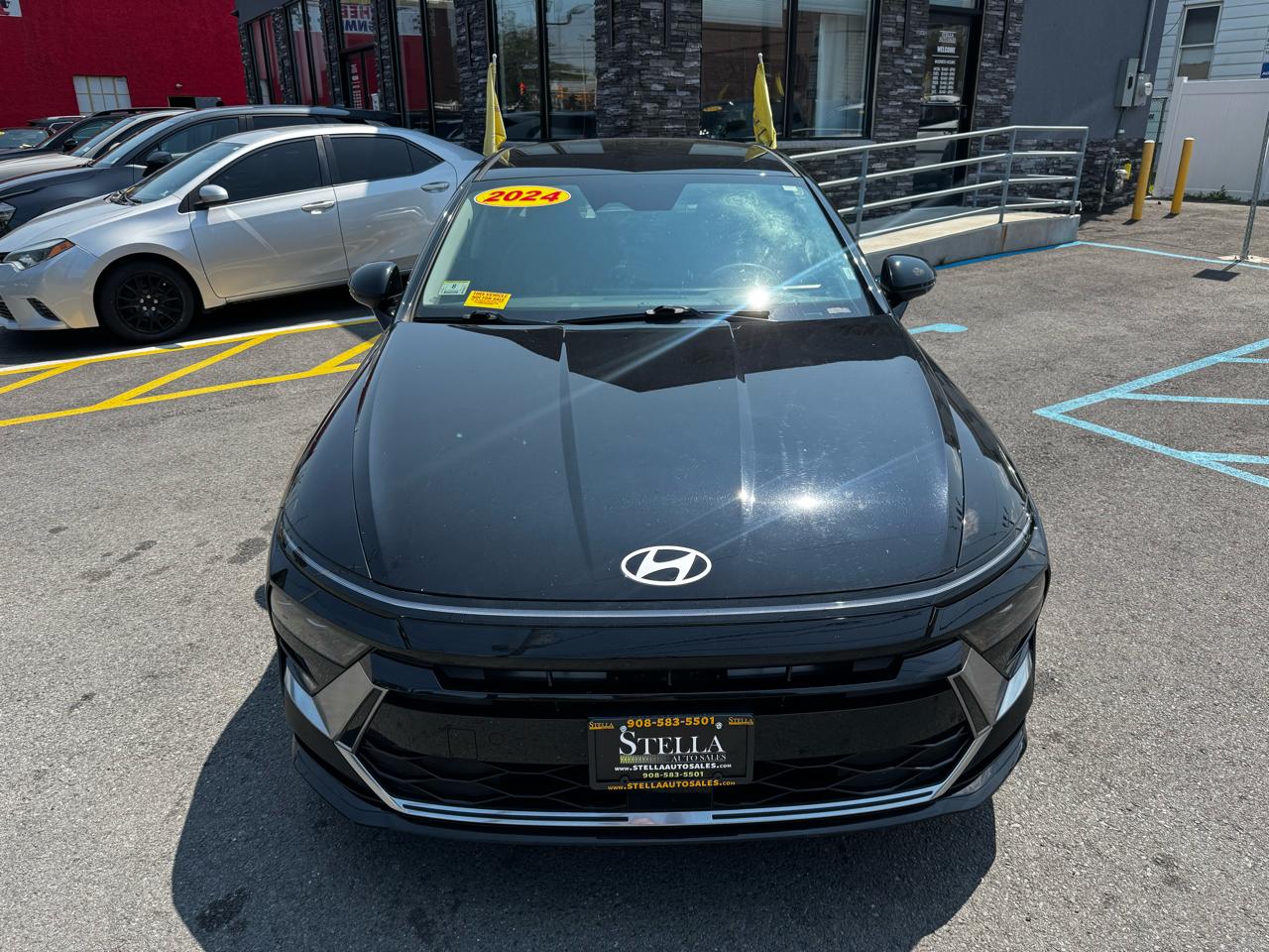 Hyundai Sonata SEL 2024
