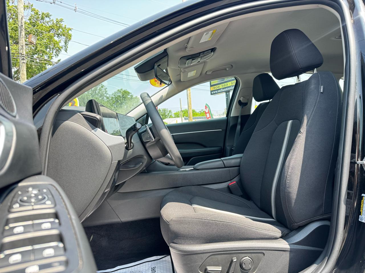 Hyundai Sonata SEL 2024