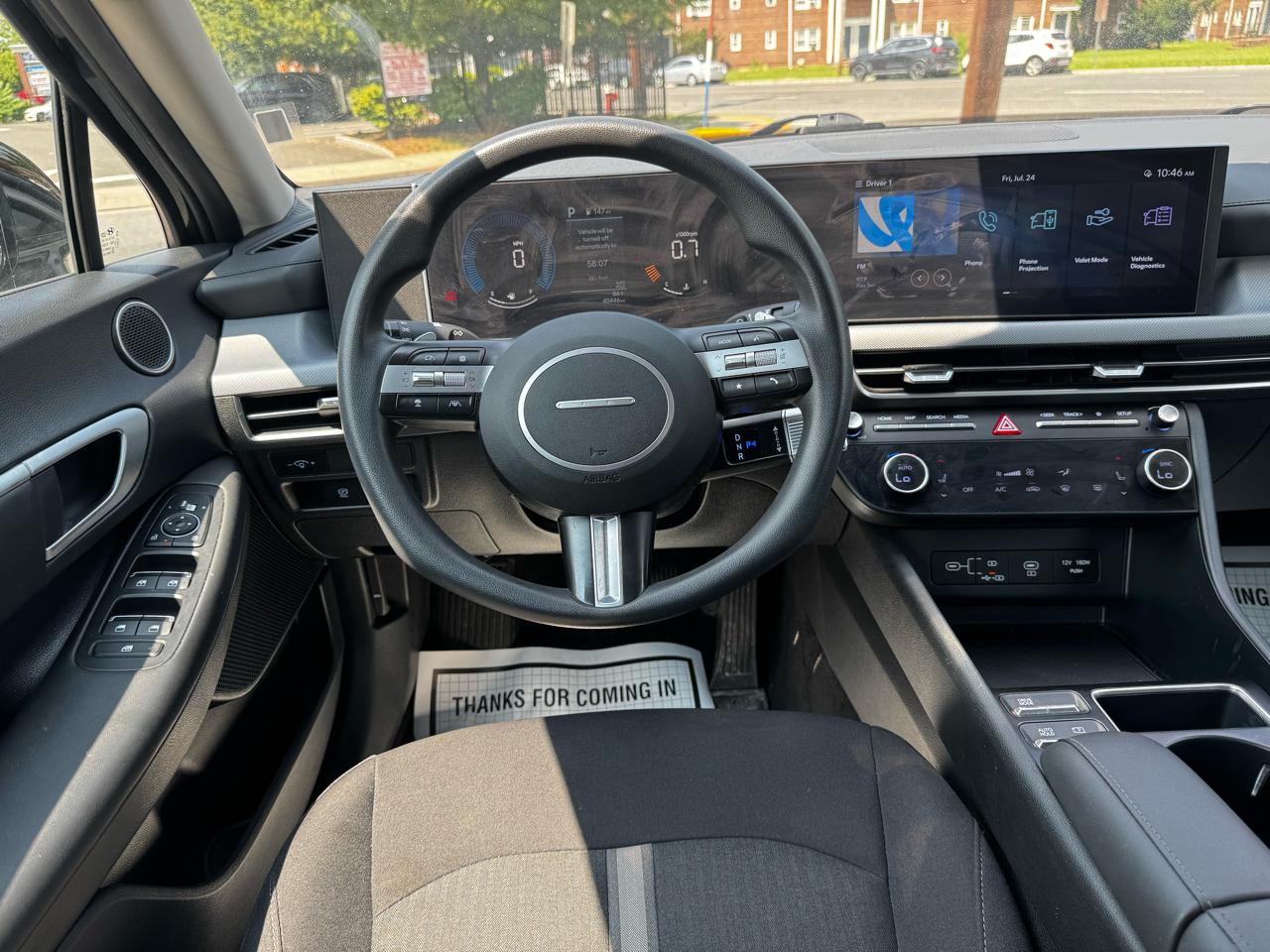 Hyundai Sonata SEL 2024