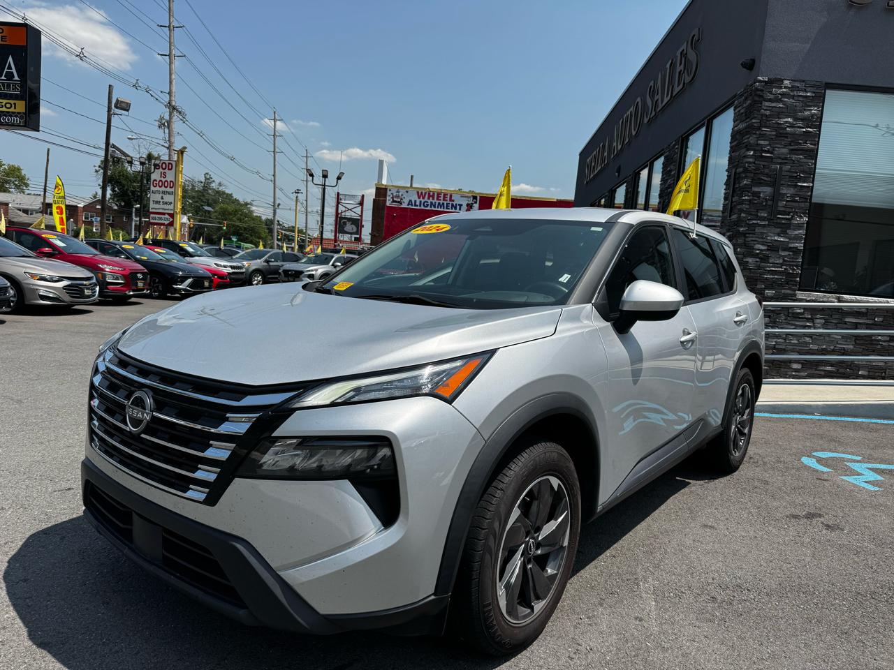 Nissan Rogue SV 2024
