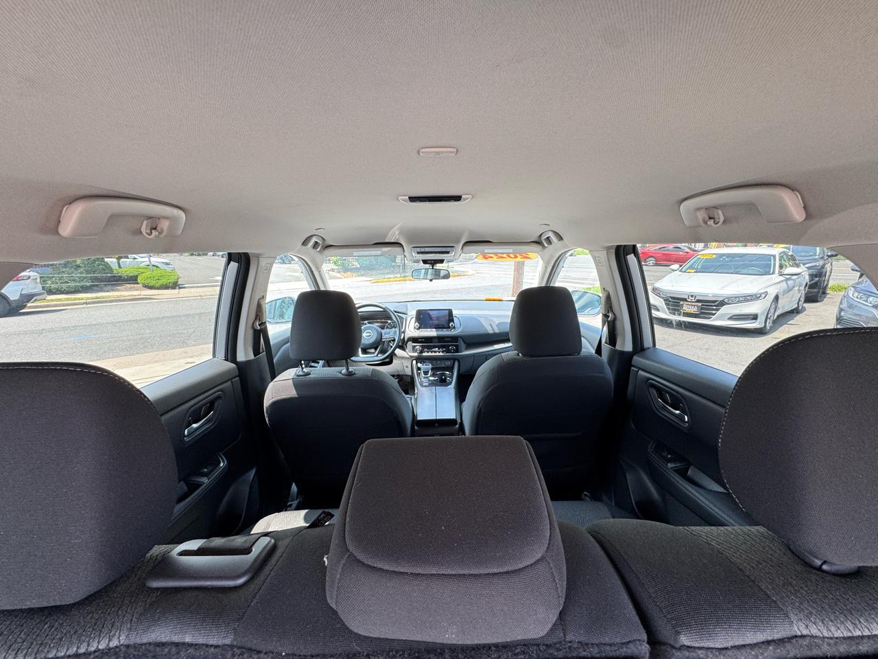 Nissan Rogue SV 2024