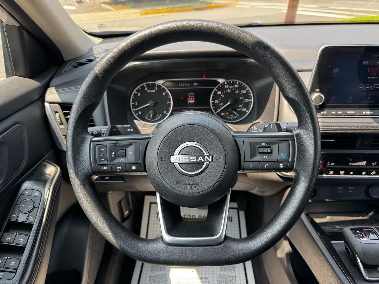 Nissan Rogue SV 2024