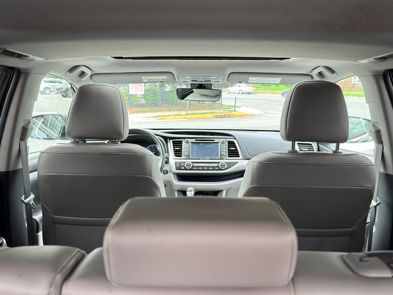 Toyota Highlander XLE AWD V6 2019