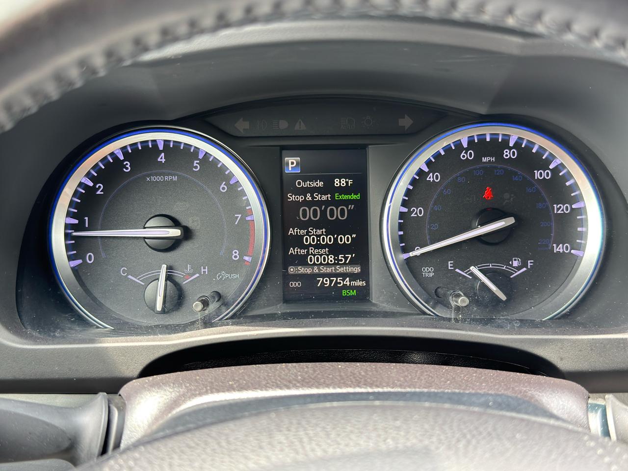 Toyota Highlander XLE AWD V6 2019