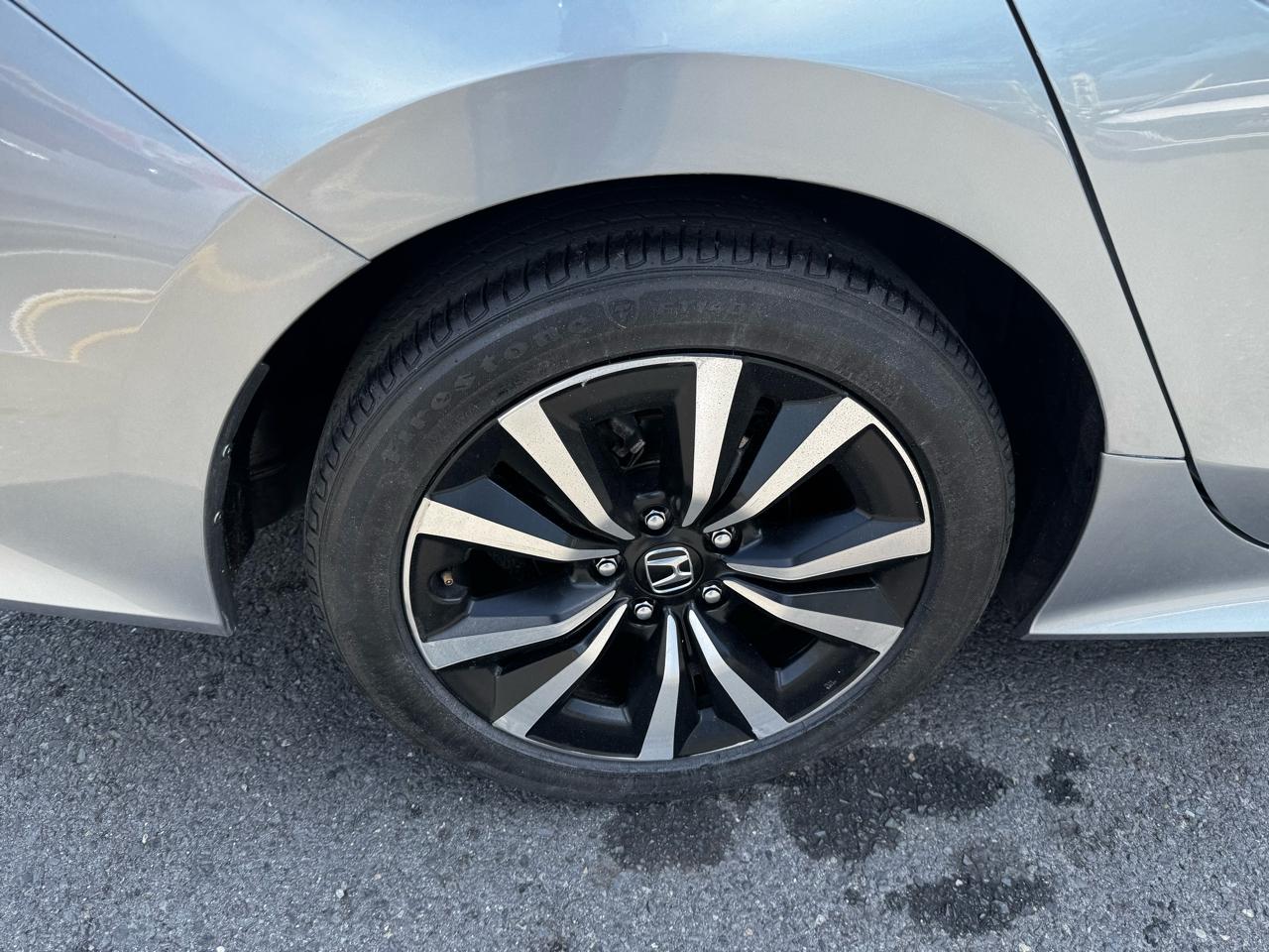 Honda Civic EX Sedan CVT 2022