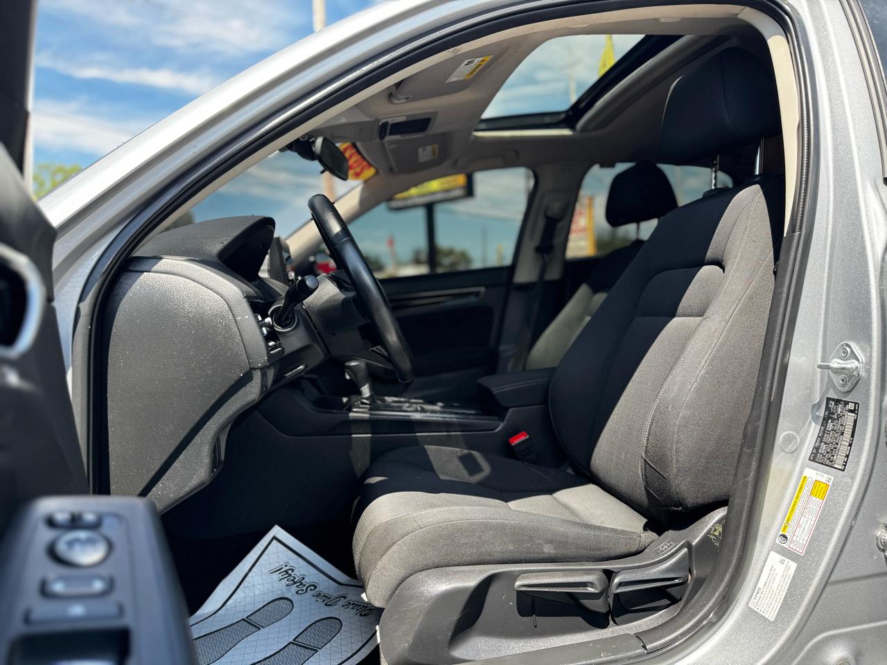 Honda Civic EX Sedan CVT 2022