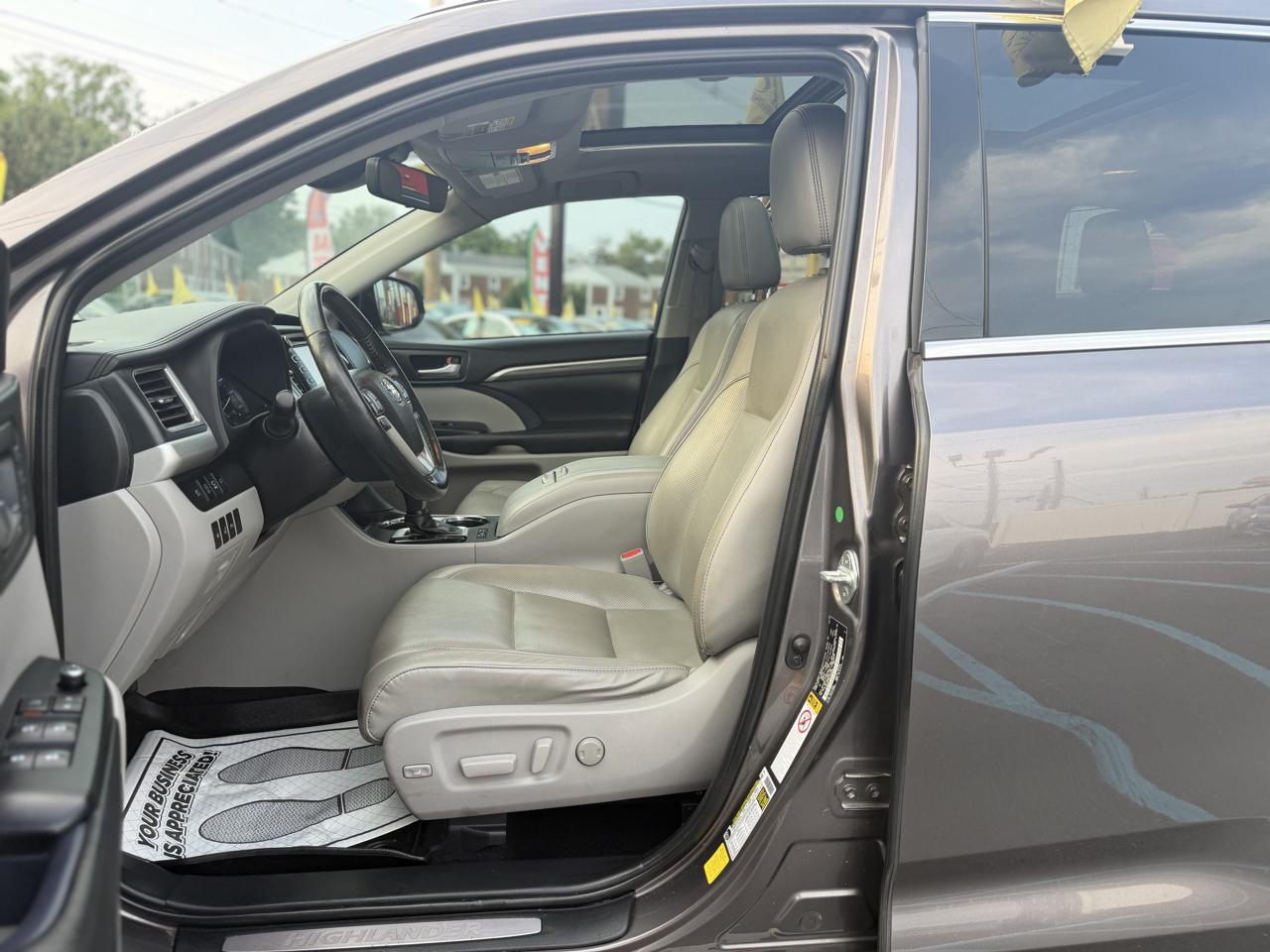 Toyota Highlander Limited AWD V6 2019
