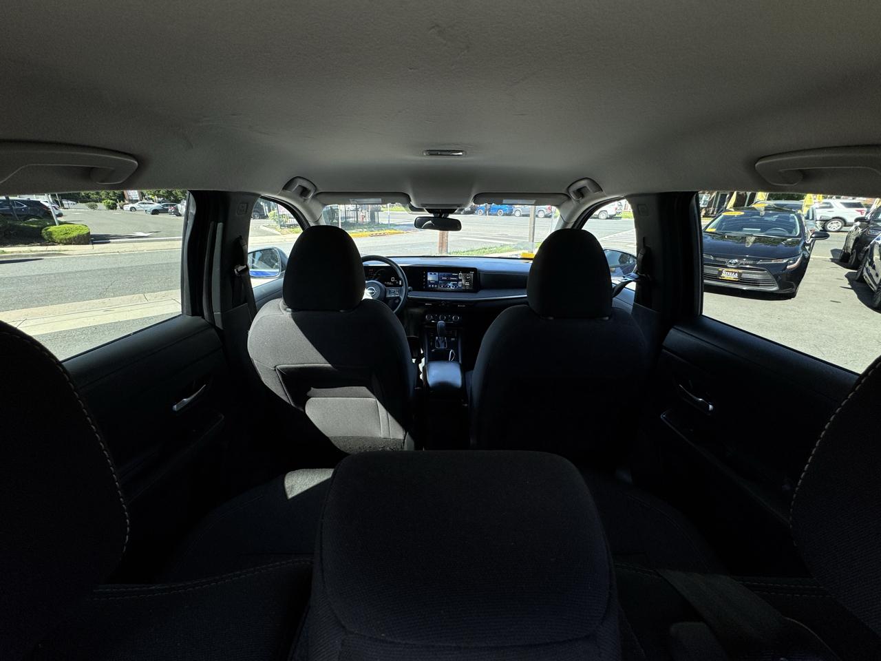 Nissan Kicks SV 2025