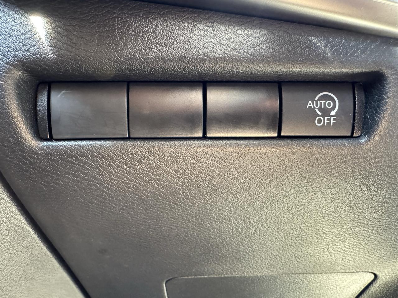 Nissan Kicks SV 2025
