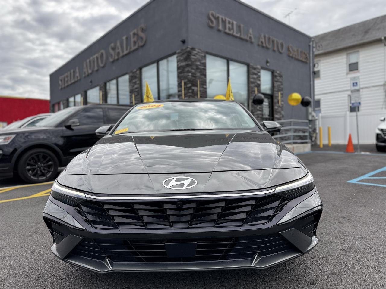 2024 Hyundai Elantra Limited
