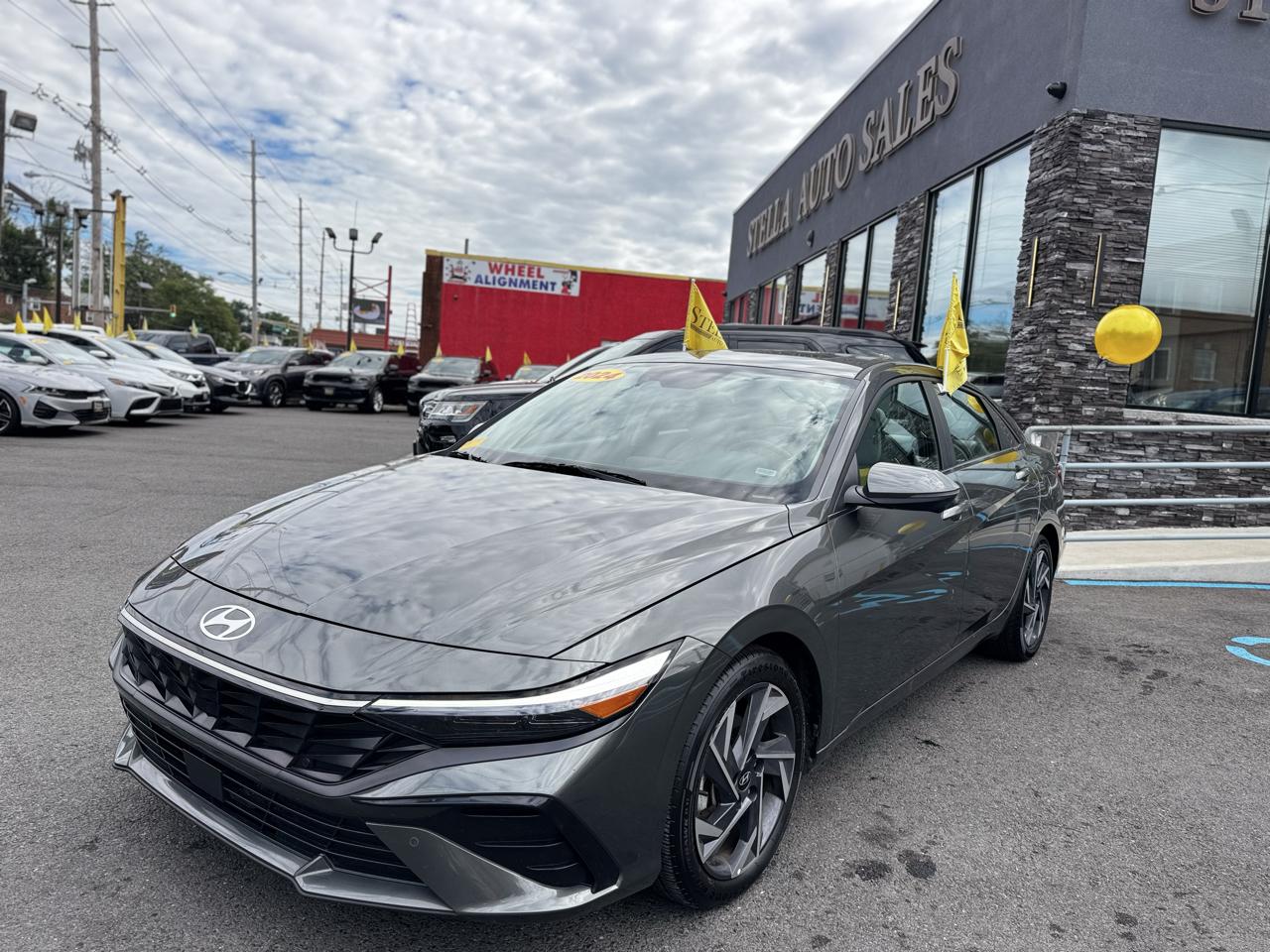 Hyundai Elantra Limited 2024