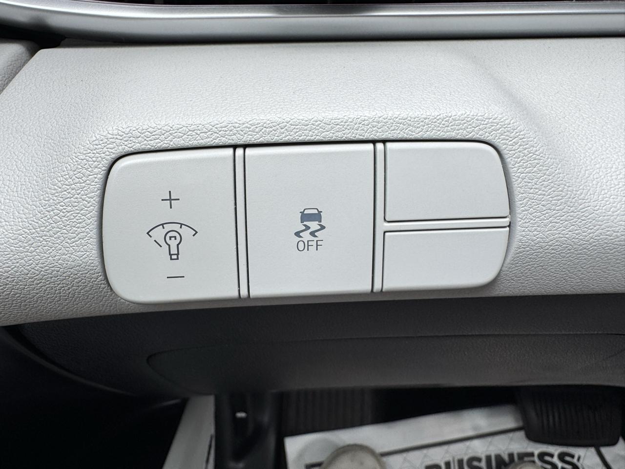 Hyundai Elantra Limited 2024